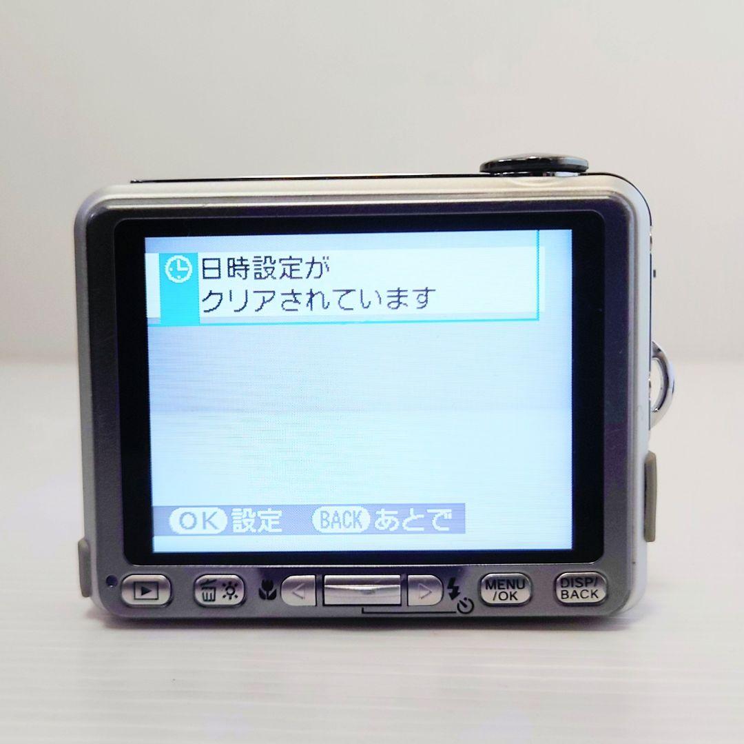 Fujifilm　富士フィルム　 FinePix V10 コンデジ