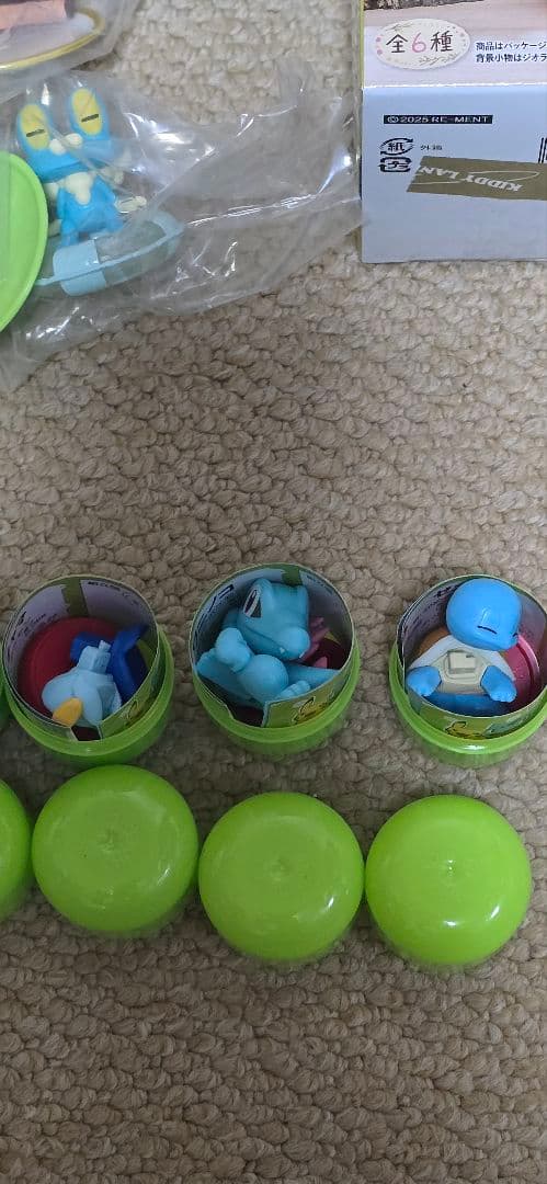 ポケモン　リーメント、ガチャ等　まとめ売り