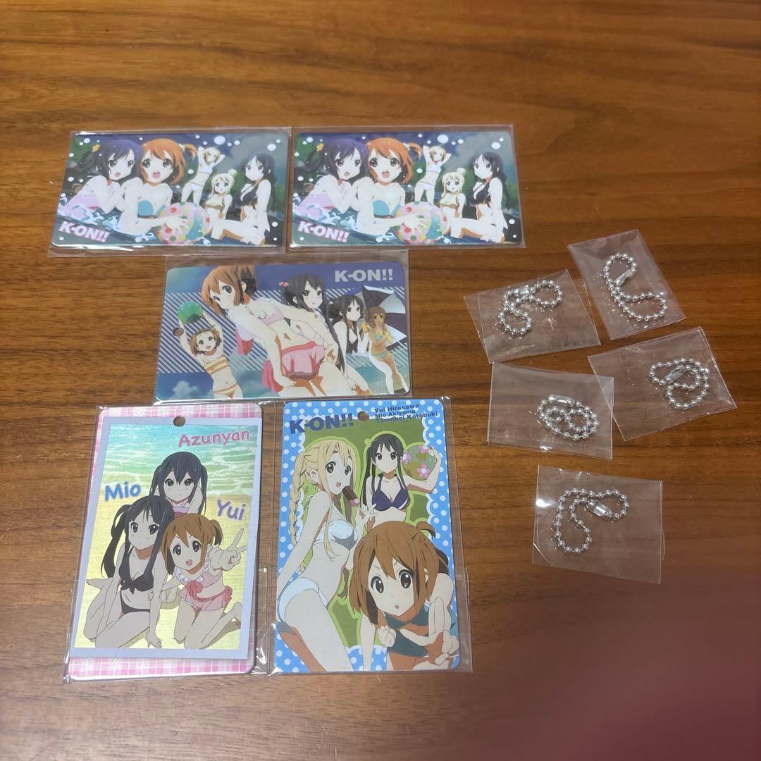 けいおん!!　秋山澪　平沢唯　メタリックプレート　キーチェーン　水着