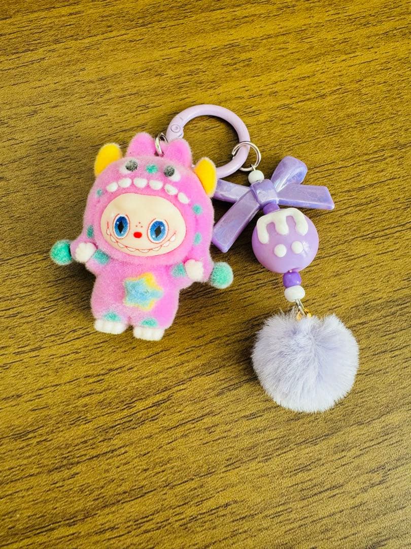 ラブブのモンスター風キャラクター キーホルダー　まとめ売り