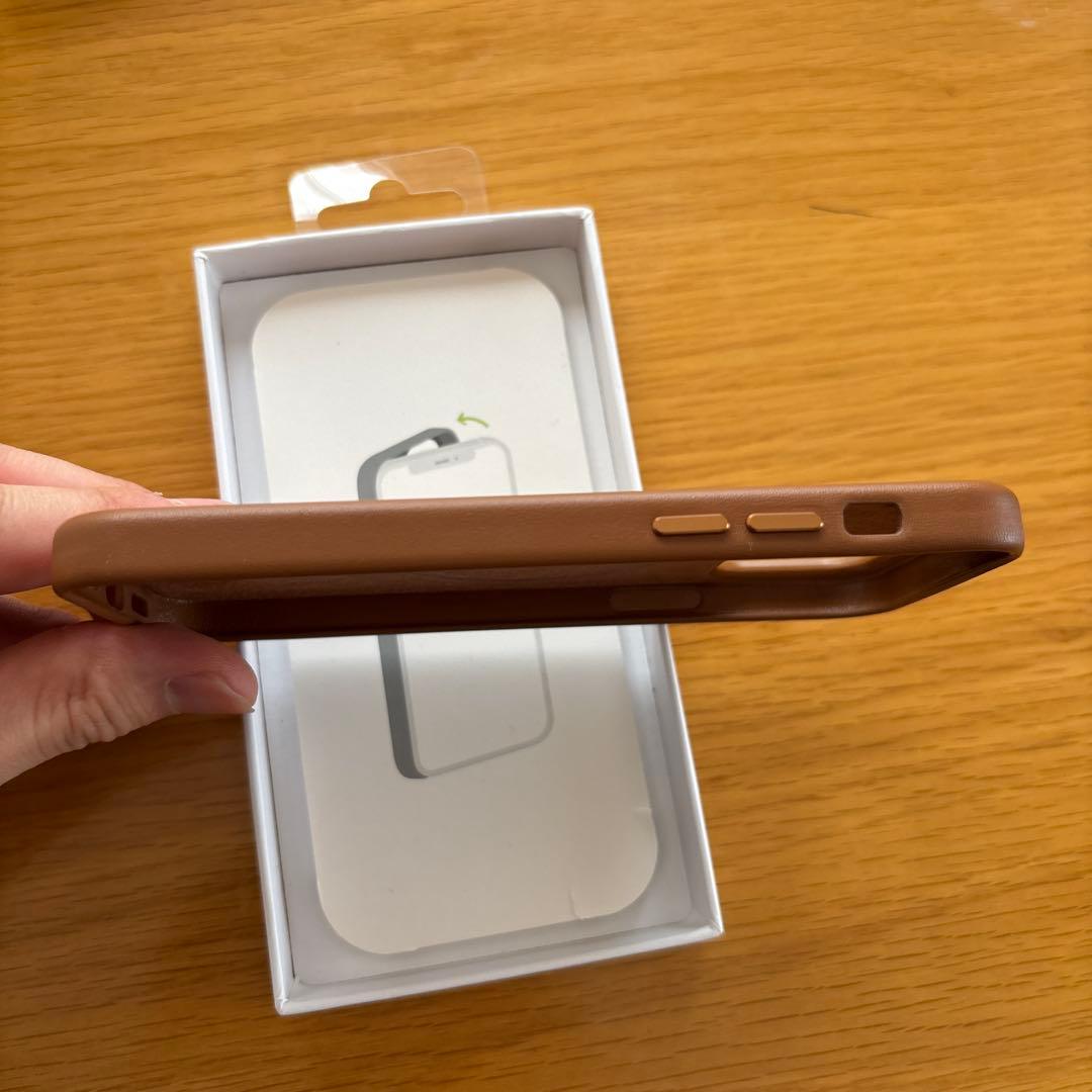 MagSafe対応 iPhone 12/12 Pro レザーケース