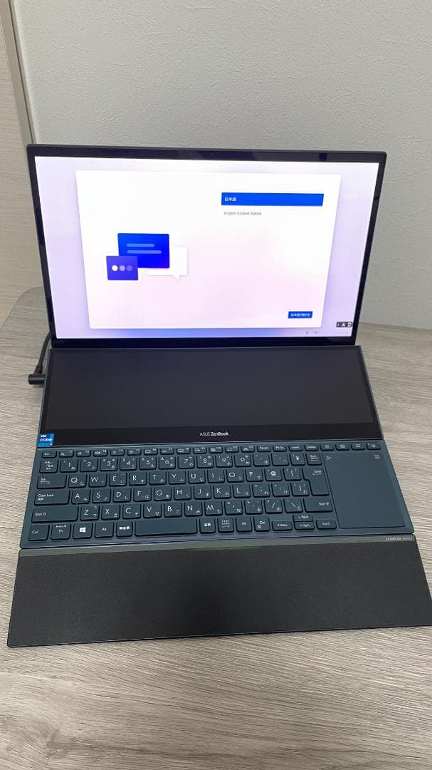 M*a様 ZenBook Pro Duo 15 UX582HM　デュアルスクリー