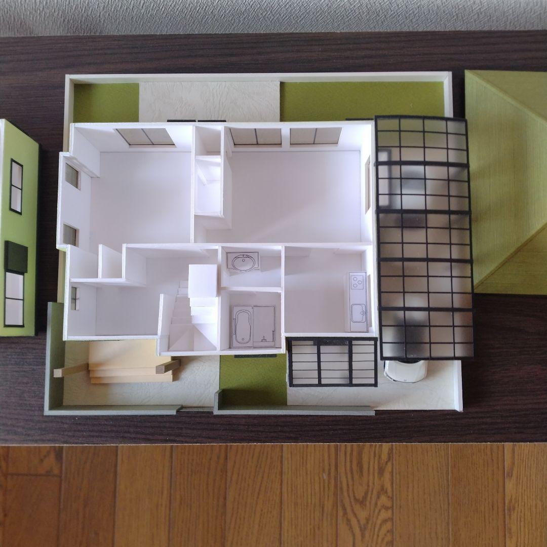 注文模型…50分の1，2階建て内外模型No.100『かなかな様のお家』