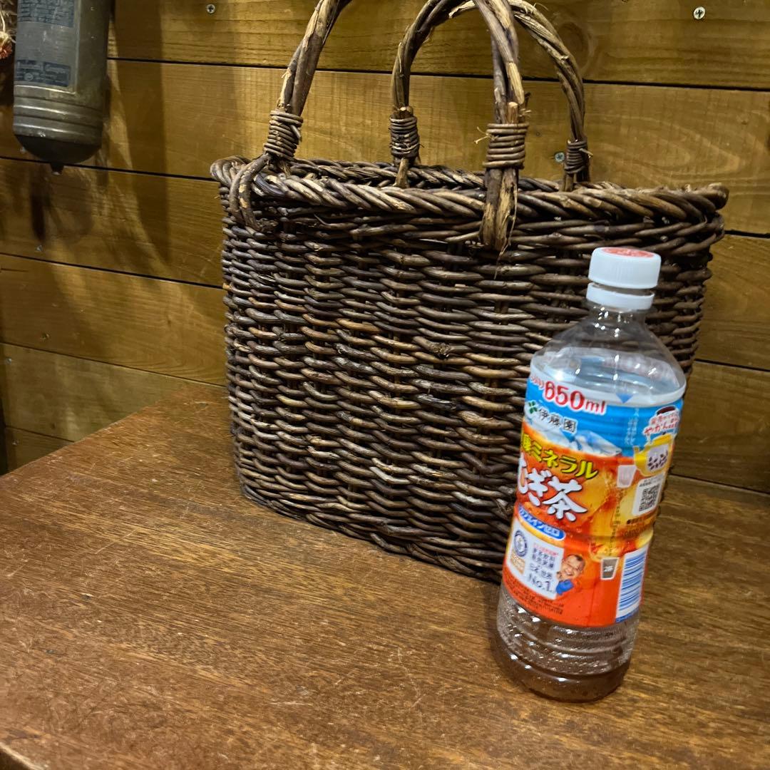 ヴィンテージ　アケビ籠バック