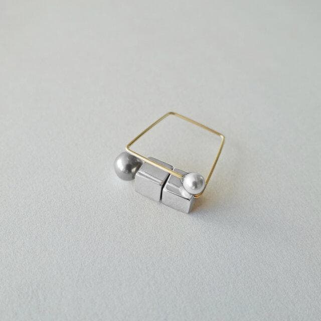スクエアフォルムリングパール