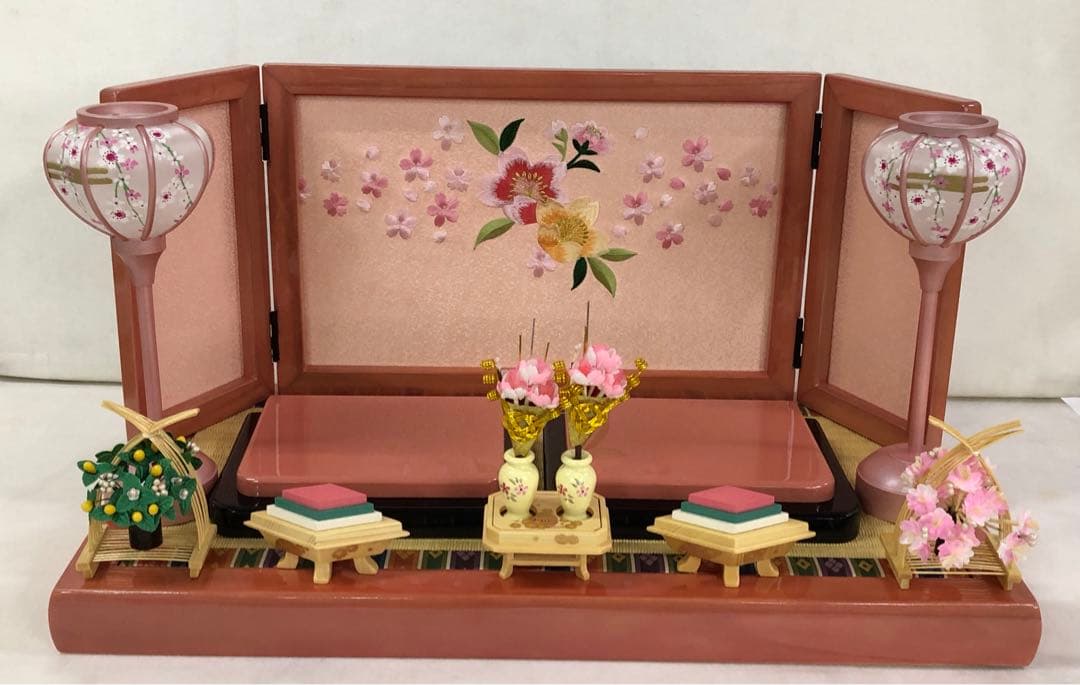 雛人形セット 花柄背景付夏場価格