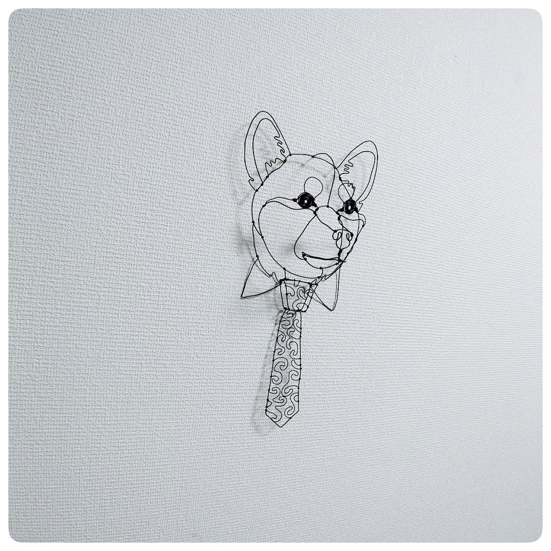 ワイヤーアート　柴犬サラリーマン