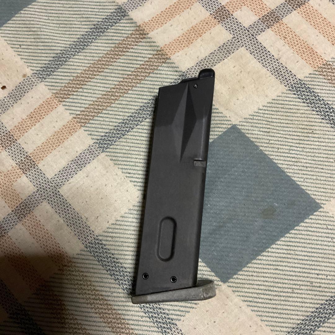 東京マルイ　TACTICAL MASTER cal 9mm スライドアクション。