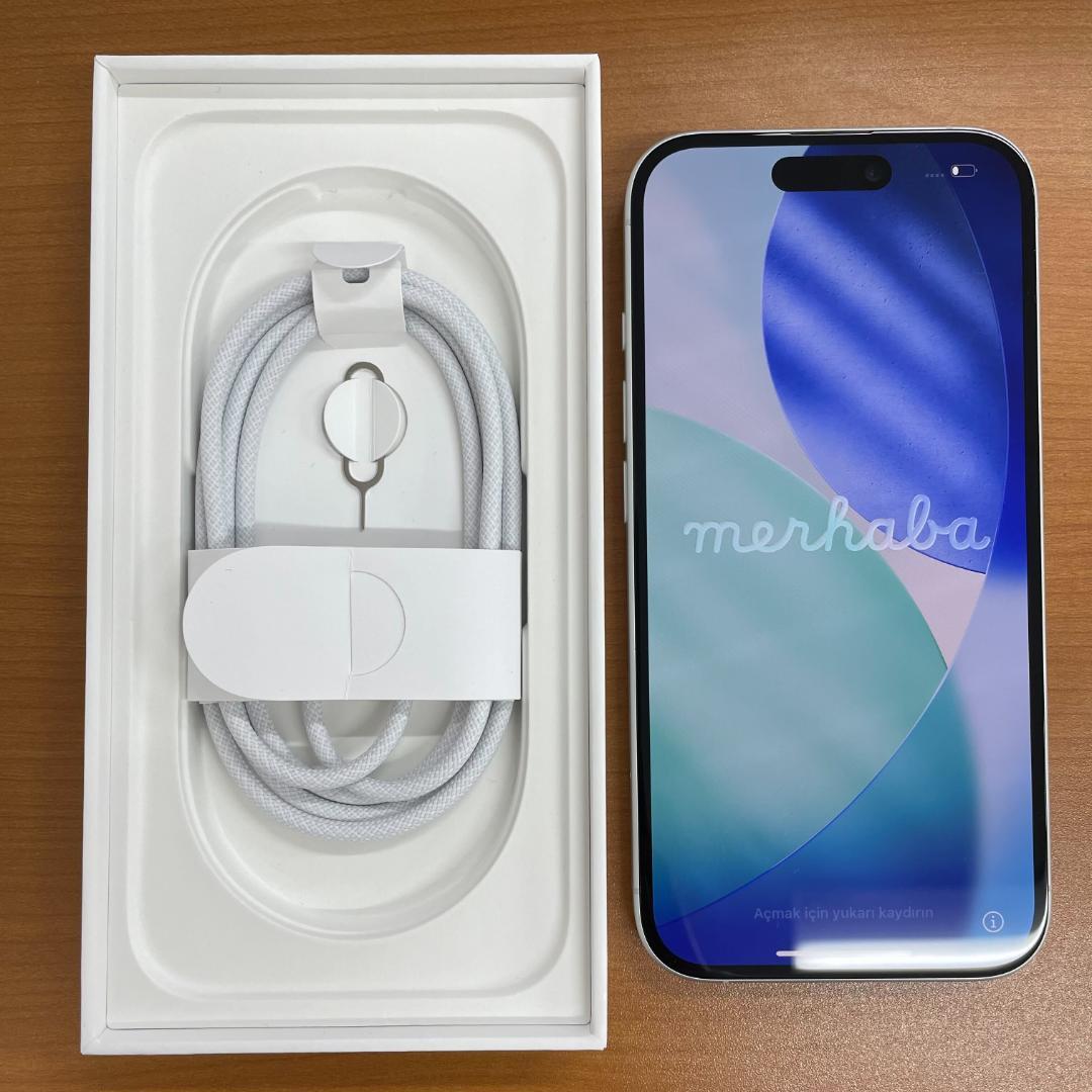 B*︎様 動作確認済み iPhone 16 128GB ID:D8401