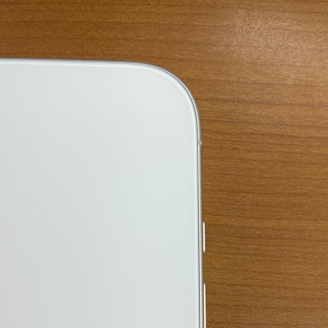 B*︎様 動作確認済み iPhone 16 128GB ID:D8401