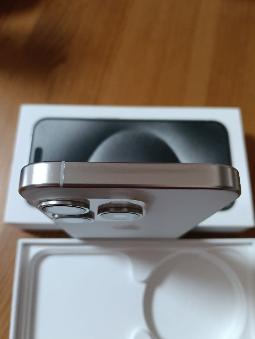 iPhone 15 Pro 256GB 本体