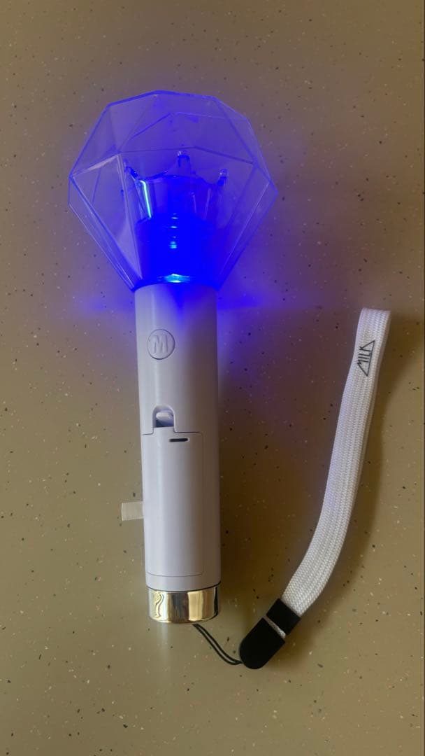 M!LK ミルクラスタル　スティック2