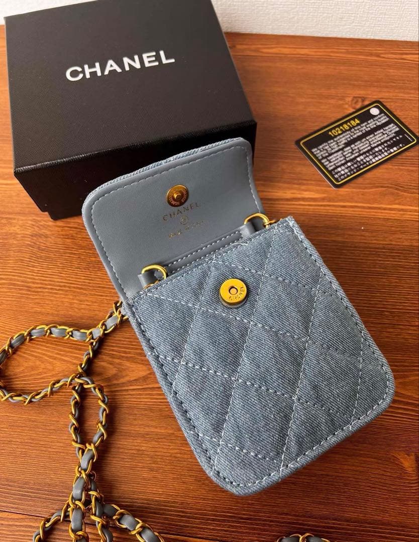 CHANEL ノベルティ キルティング ショルダーバッグ デニム　シャネル