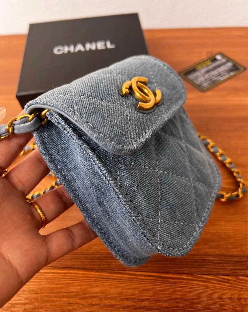 CHANEL ノベルティ キルティング ショルダーバッグ デニム　シャネル