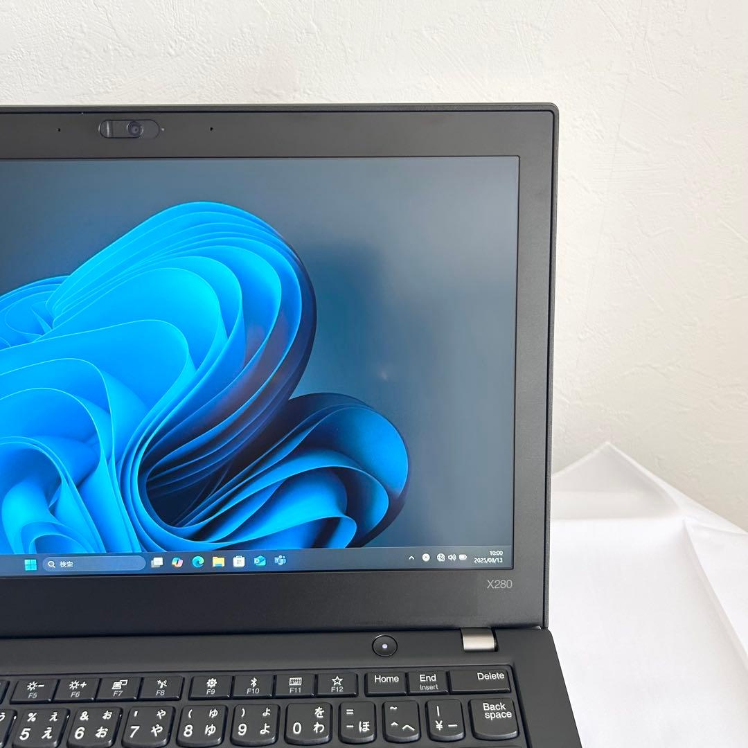 美品 Lenovo ノートパソコン SSD256 Corei5 8世代 A27