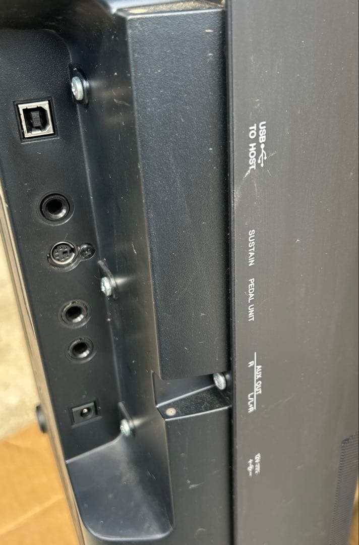 Yamaha P-121 電子ピアノ