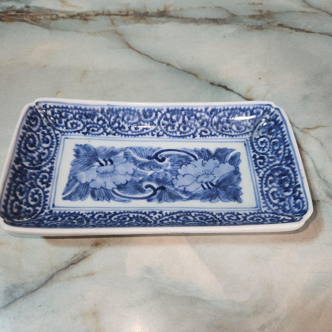 骨董　江戸期　古伊万里　冨貴長春　縁起の良い蛸唐草長皿(和食器)