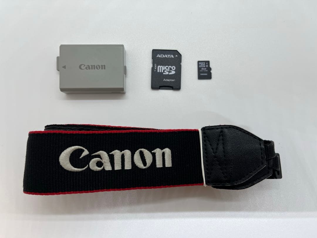 Canon Kiss X2✨一眼レフカメラ✨美品✨初心者✨ダブルレンズ✨
