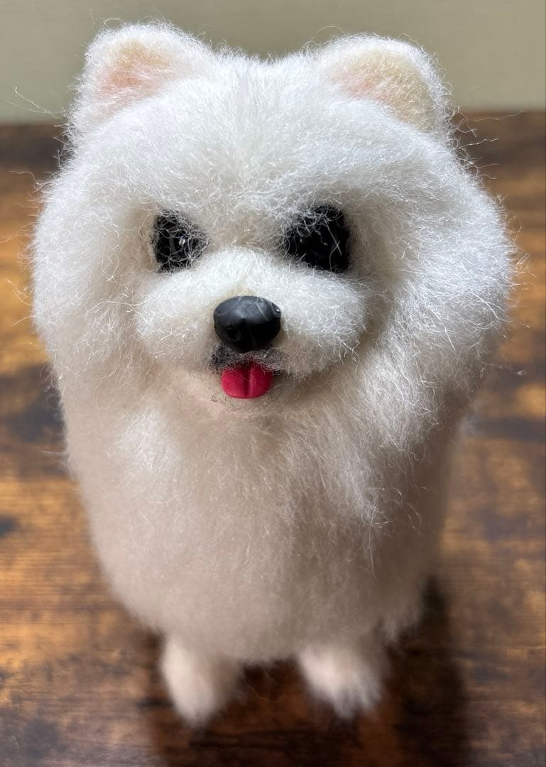 羊毛フェルト犬　ポメラニアン