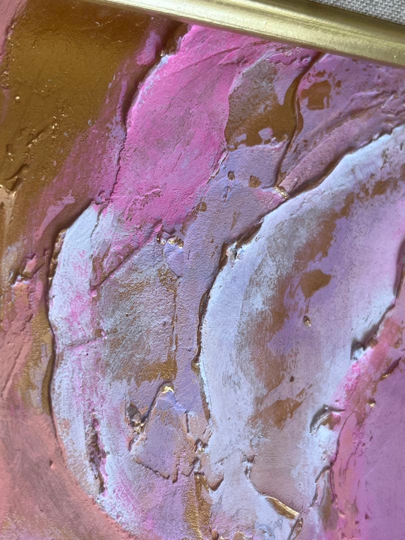 風水/運気上昇/燻銀の様な金色フレーム/ピンク•白•金/抽象画北寝室北玄関/豪華