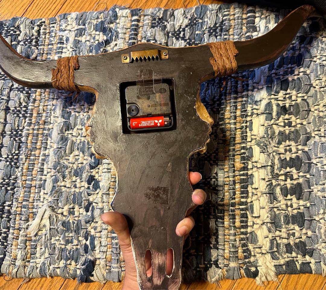 バッファロー壁掛けインテリア柱時計オブジェネイティブアメリカ牛スカルバッファロー