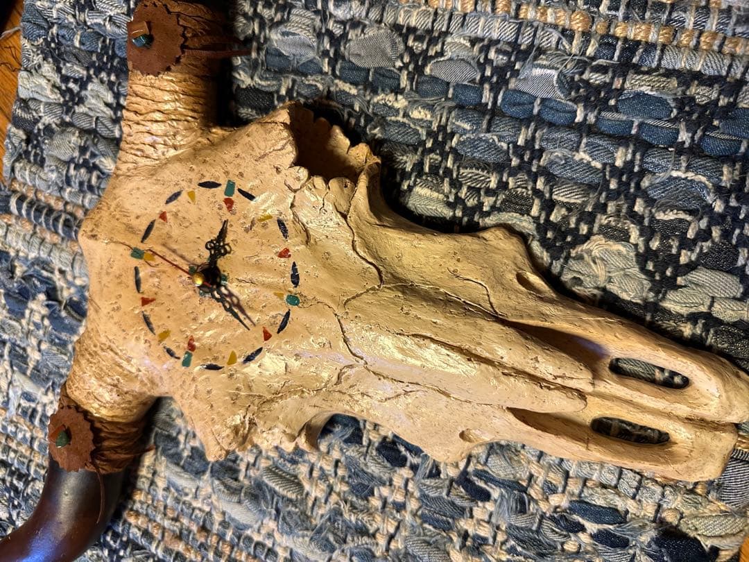 バッファロー壁掛けインテリア柱時計オブジェネイティブアメリカ牛スカルバッファロー