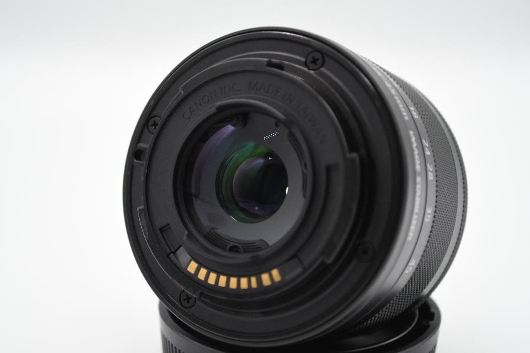 美品 Canon EOS Kiss M2 最新機種♪4K＆自撮り＆wifi搭載♪