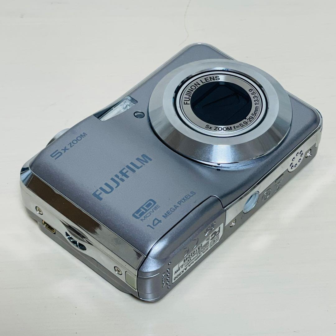 FUJIFILM FINEPIX AX500 コンパクトデジタルカメラ シルバー