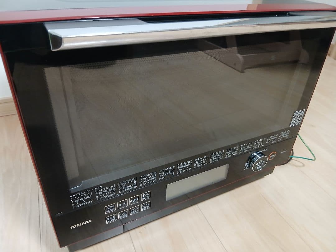 ☆TOSHIBA スチームオーブンレンジ 石窯ドーム 30L 2019年製黒×赤