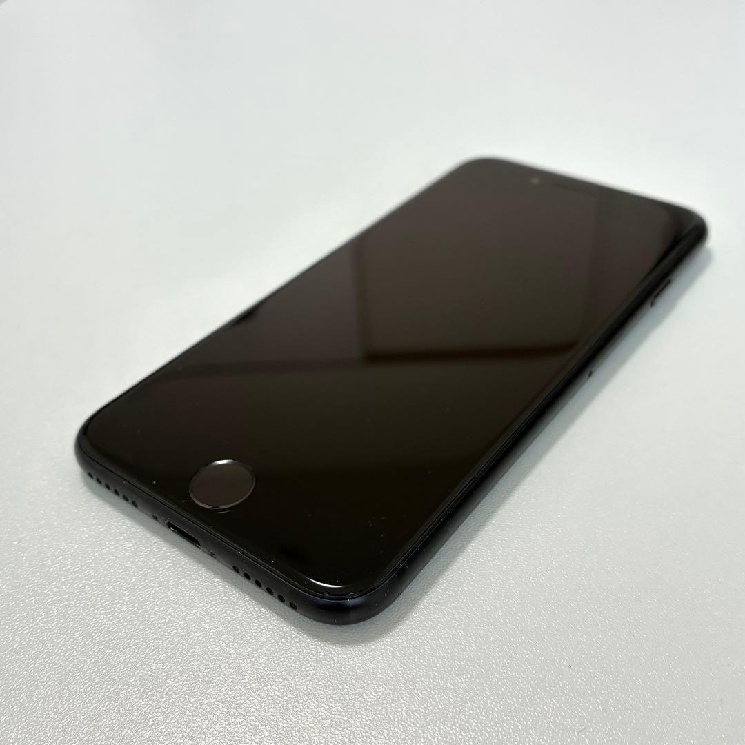 iPhone SE2/第二世代/128GB/ブラック/MXD02J/A