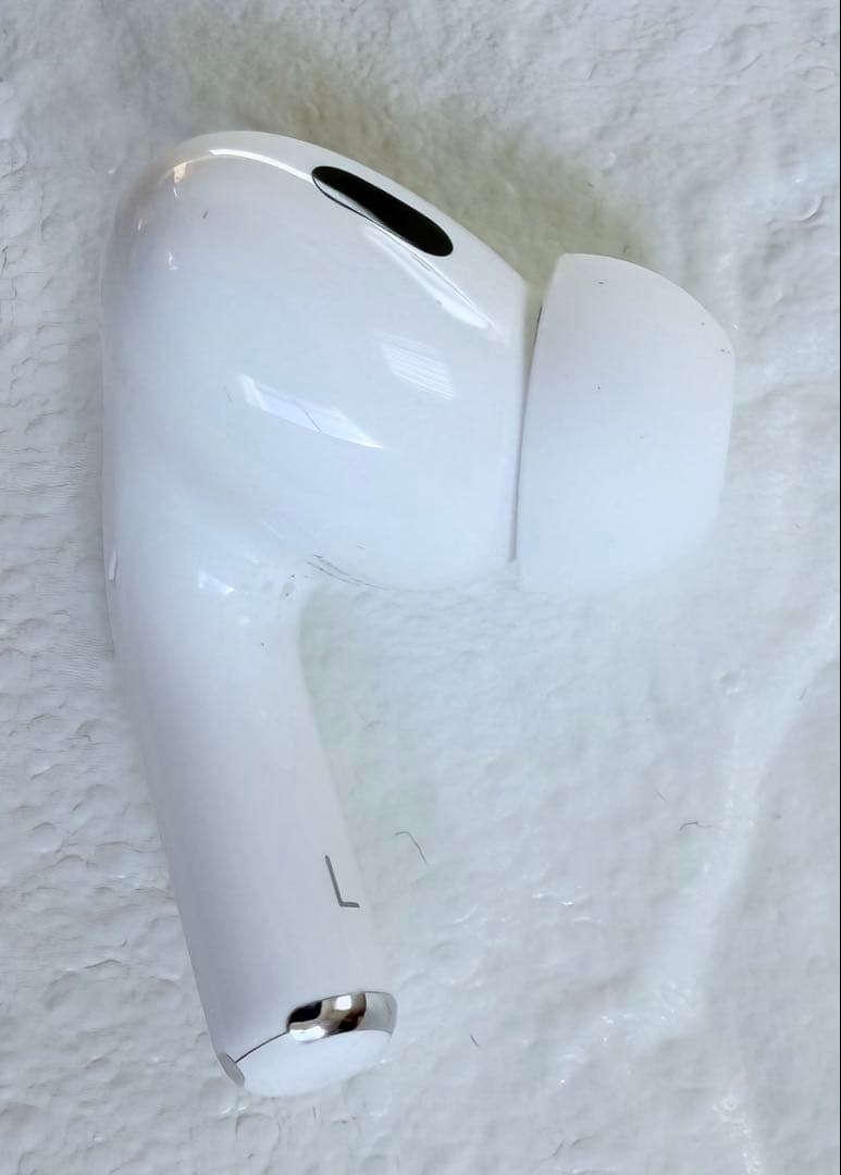 AirPodsPro 第２世代 MagSafe充電ケース　ケーブル付