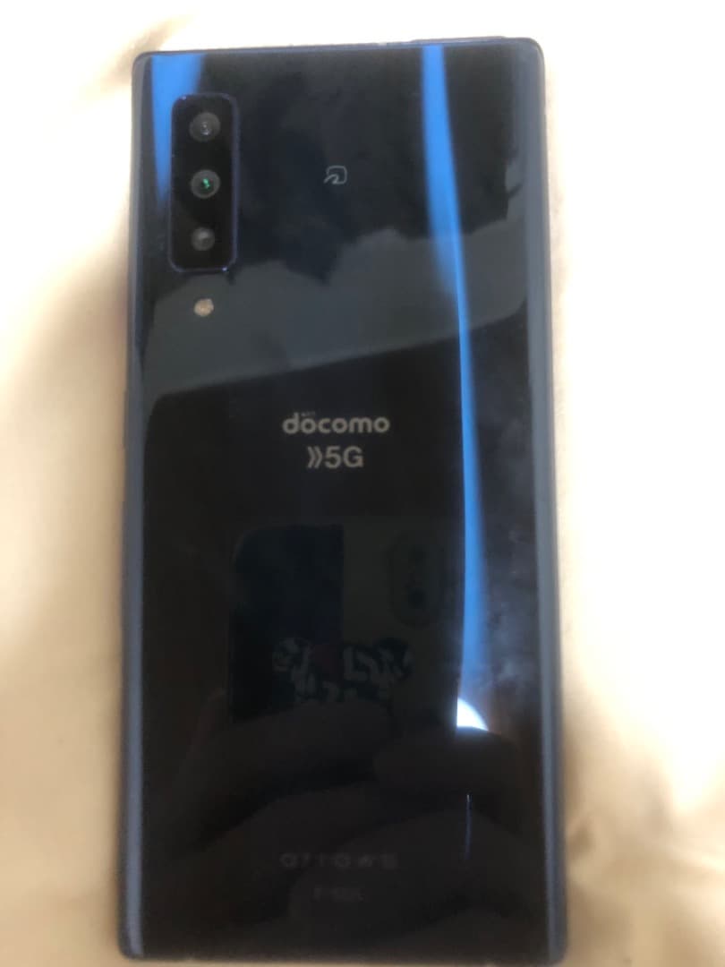 docomo F-52A FCNT arrows NX9 ネイビー