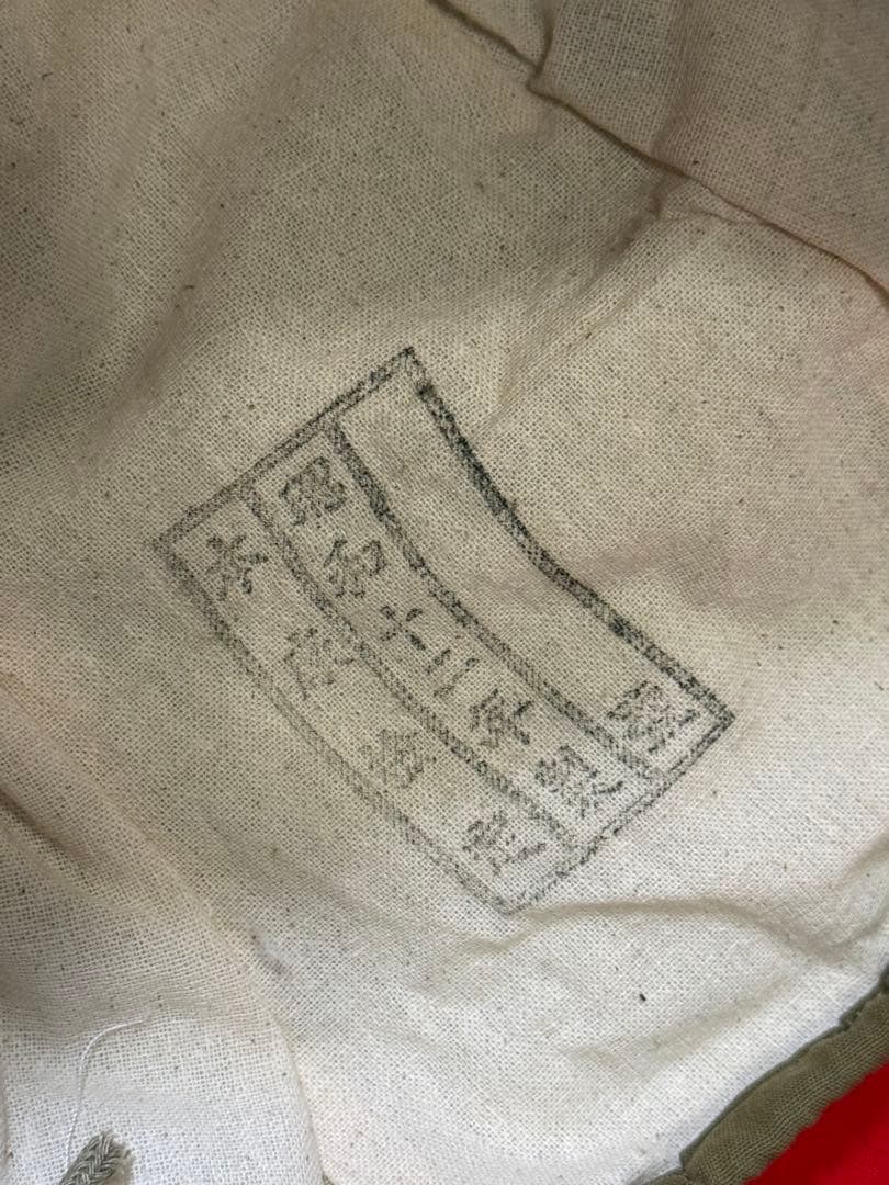 D）海軍九十式鉄帽覆と陸軍90式鉄兜のセット(複製品）★海軍のカバーと陸軍の鉄兜