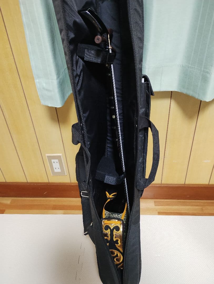 沖縄三線 三線本体 ソフトケース付 入門者向け 弦楽器 和楽器 人工革ヘビ