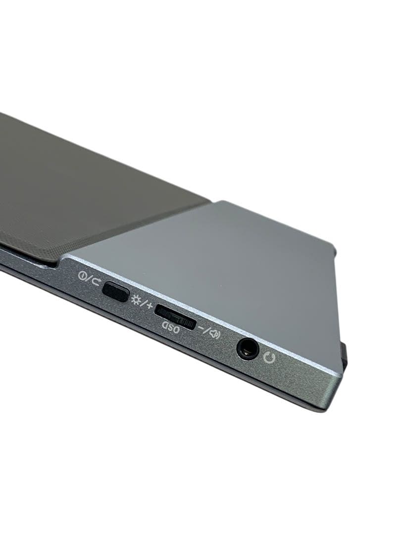 【開封済　未使用品】kksmart モバイルモニター　13.5インチ 450g