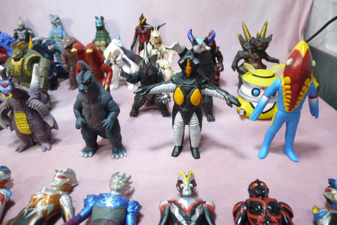 ウルトラヒーローシリーズ500　ウルトラ怪獣シリーズ500　ソフビ　56体