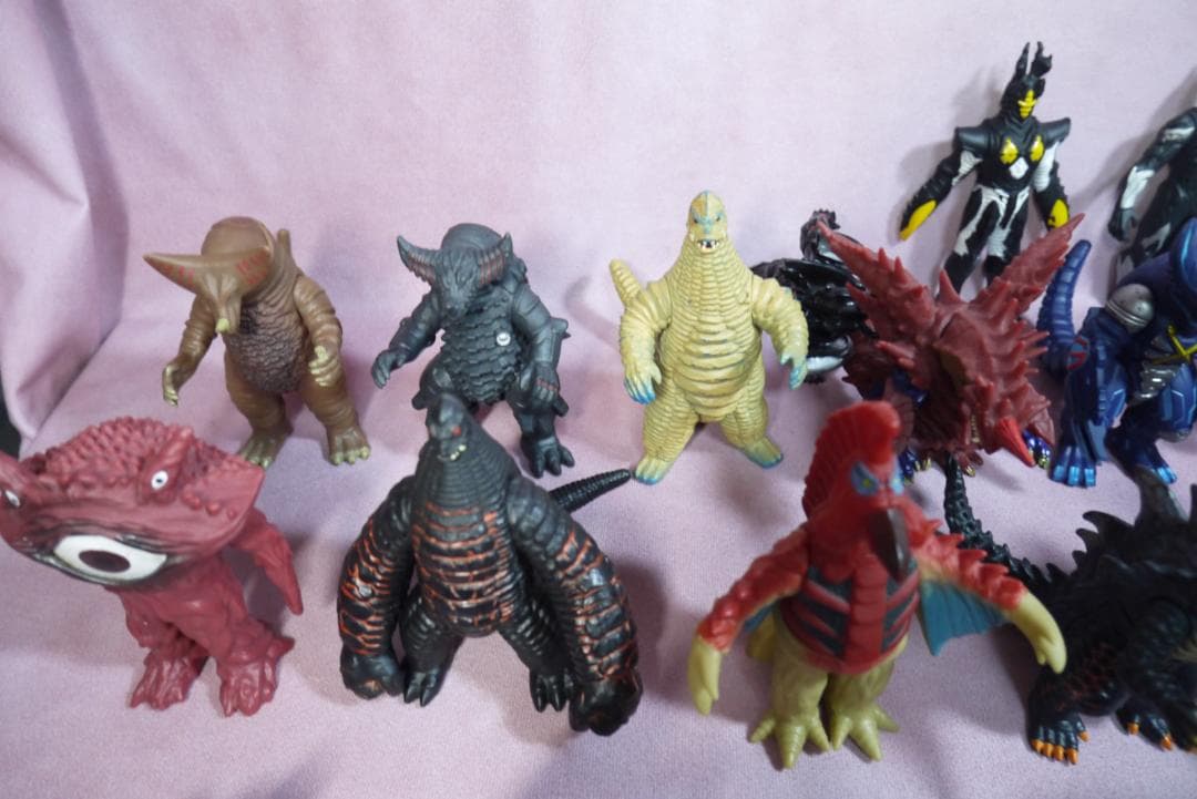 ウルトラヒーローシリーズ500　ウルトラ怪獣シリーズ500　ソフビ　56体