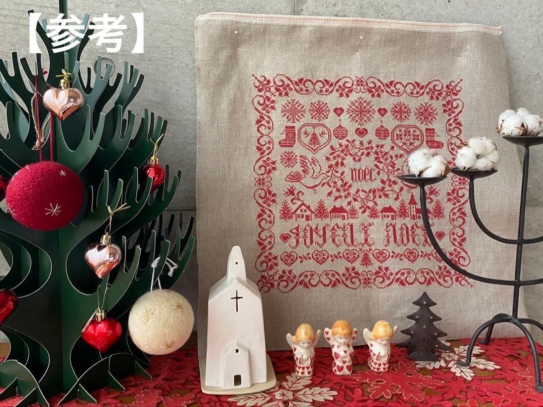 クロスステッチ完成品　Joyeux Noël クリスマスサンプラー　サモイロフ