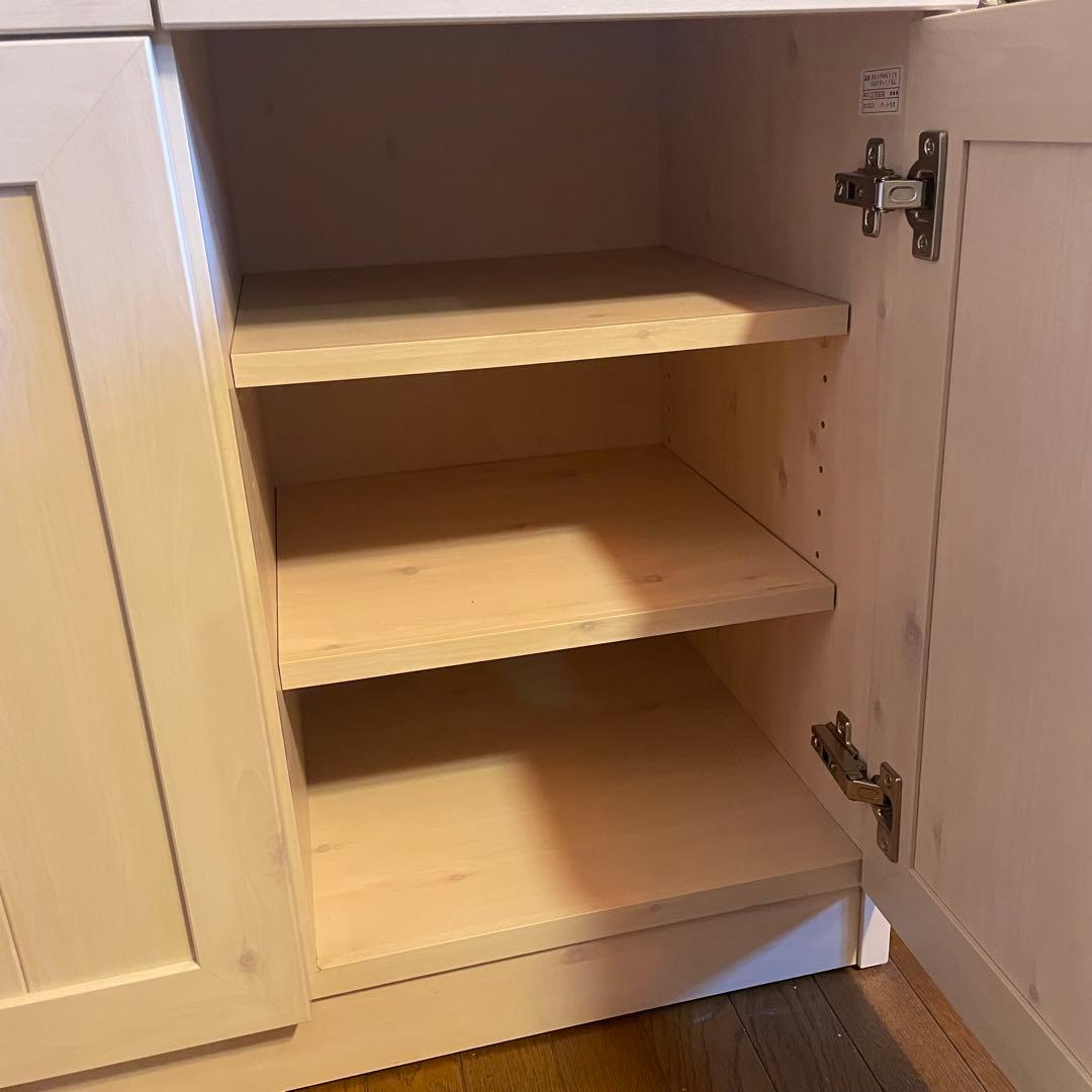 ナチュラル　ホワイト系食器棚　キャビネット