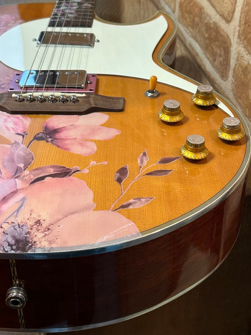 エピフォン・フルアコ化リメイクギター
