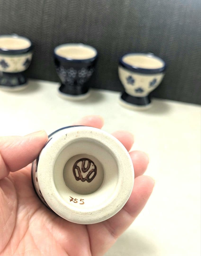 【未使用品】ポーランド食器　エッグスタンド4個セット