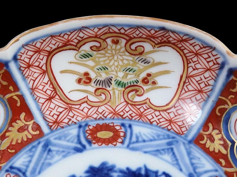 大聖寺伊万里　金襴手　菊に柘榴　松竹梅の図　輪花４寸皿２枚　E638AS-DCh