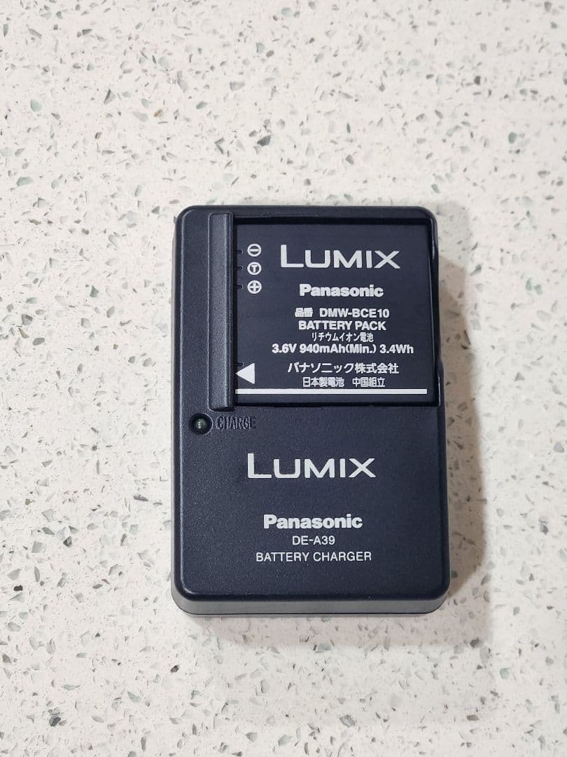 Panasonic　LUMIX DMC-FX37 デジタルカメラ ピンク