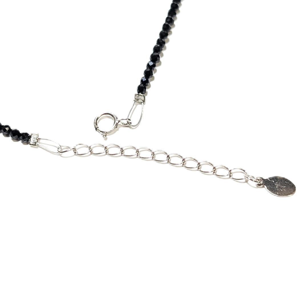 内なる力を解き放つ｜スピネル＆ダイヤのK18ホワイトゴールドネックレス ギフト