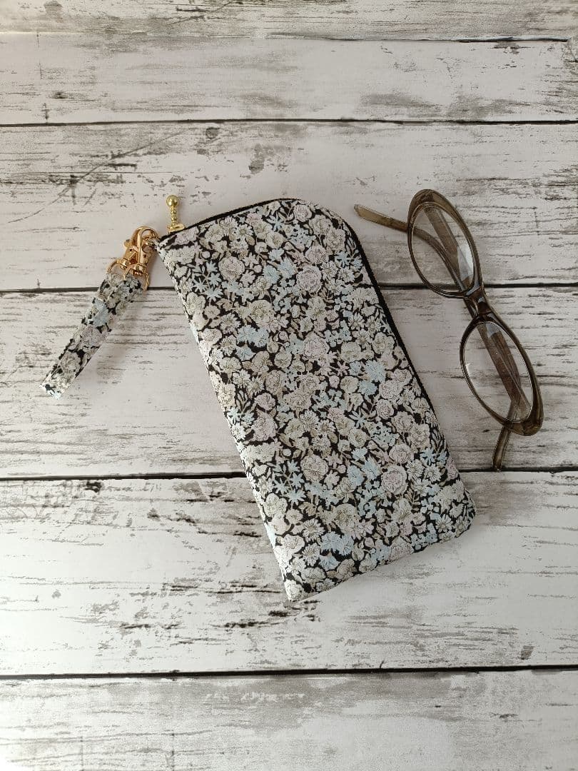 (mimi出品)ハンドメイド ラミネートポーチ
