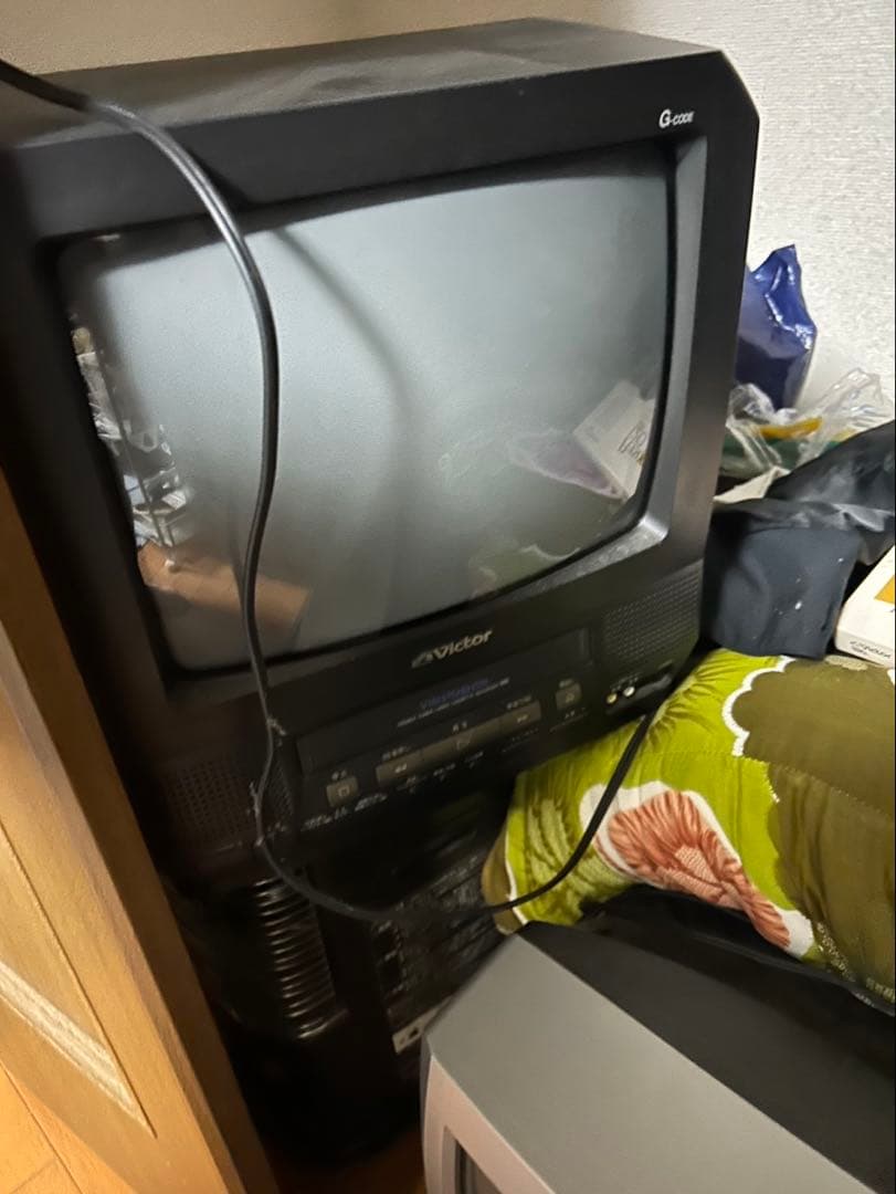 ブラウン管テレビ　4台
