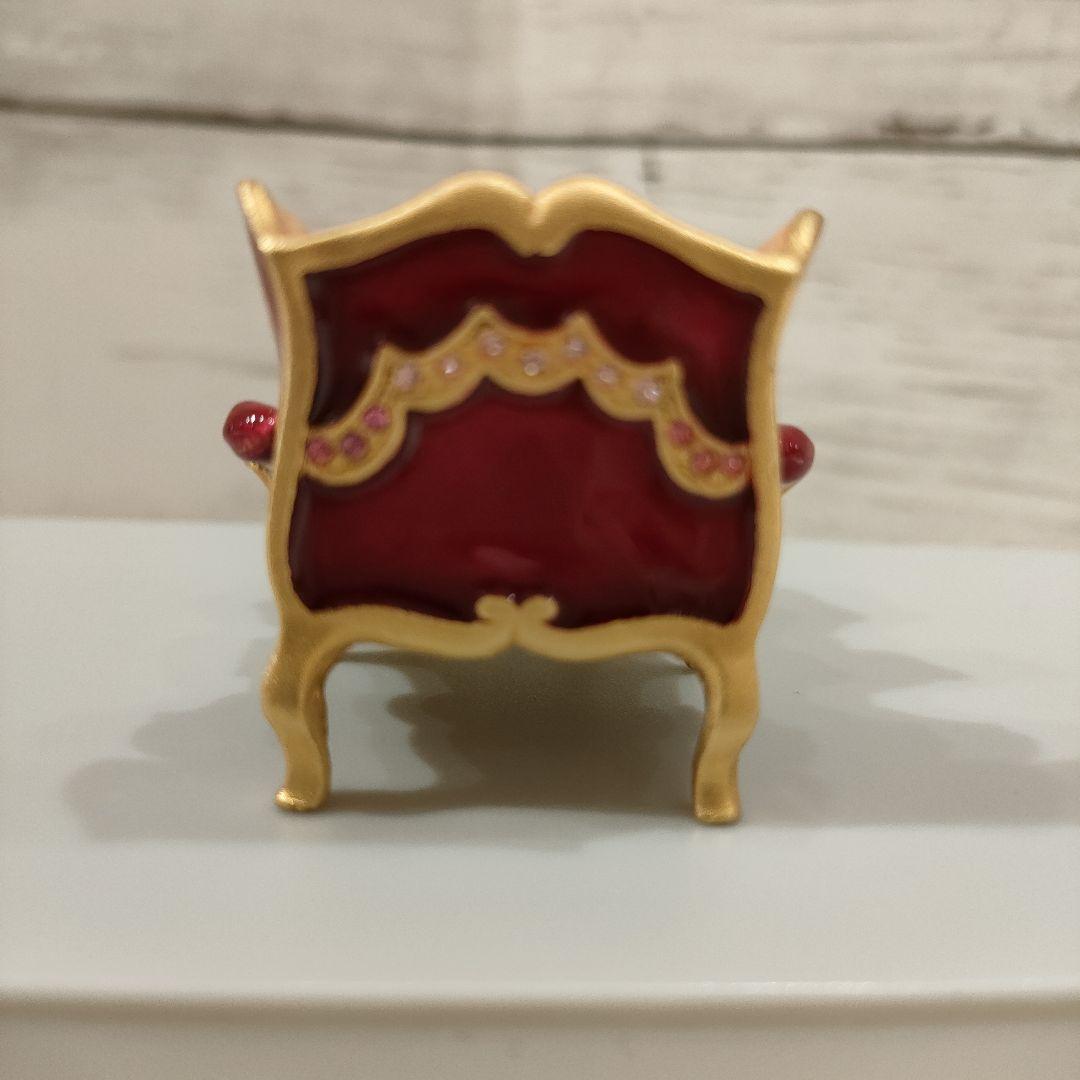 限定　クリスマス　レア　しろねこ　猫　置物　エスティーローダー　練り香水