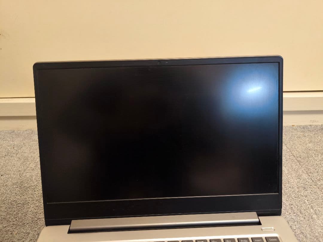 メモリ8GB 14inch Lenovoノートパソコン/Webカメラ