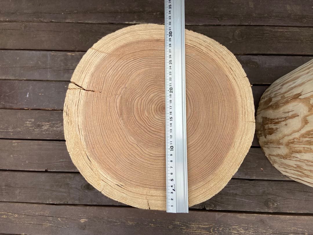 丸太スツール直径33cm2脚セット(椅子)→テーブル、花台飾りにもなります