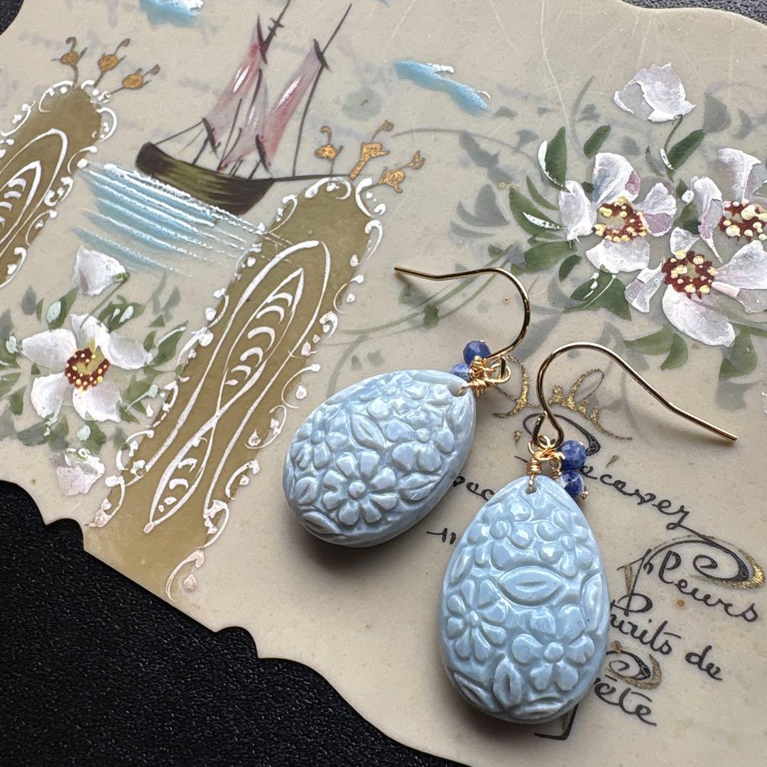 《1点限定》ブルーオパールフラワーガーデンカービング＊ピアスorイヤリング